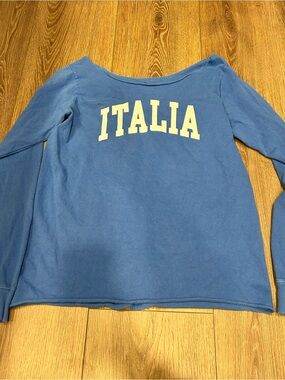 Brandy Melville Blue Graphic Crewneck Tee